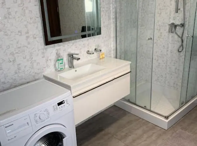 Дом отдыха Fly Away With Terrace Qormi